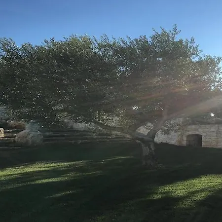 Trullo In Apulia With Private Pool 치스테르니노