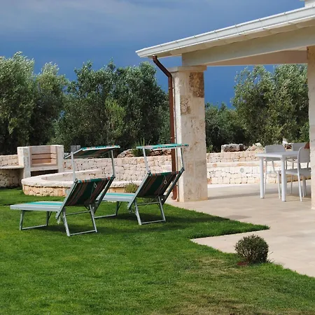 펜션 Trullo In Apulia With Private Pool 치스테르니노
